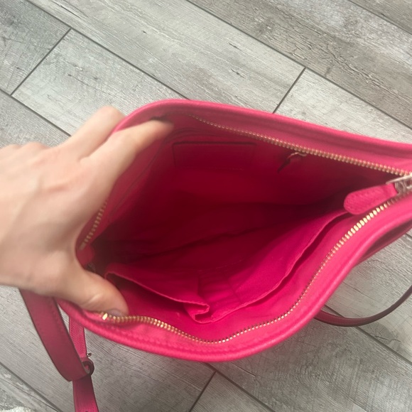 Coach Brown and Pink Signature Crossbody Bag - Picture 4 of 5